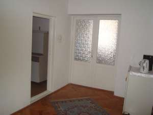 Vand/Schimb cu Bucuresti,  ap 2 cam in casa ultracentral Brasov