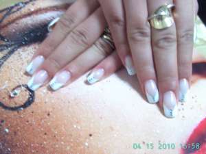 extensii  unghii  false