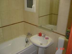 VANZARE 3 CAMERE MILITARI CONSTRUCTIE 1982