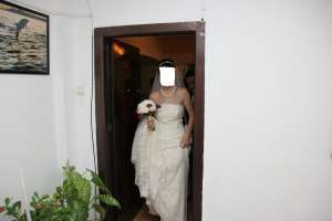 vand rochie de mireasa Pronovias din dantela