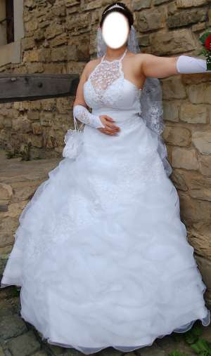 Vand rochie mireasa