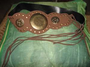 Vand haine , incaltaminte si accesorii second-hand selectionate, de calitate