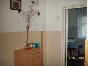 Vand sau Schimb ap 2 cam cu 3 cam sau casa in Campina ofer dif