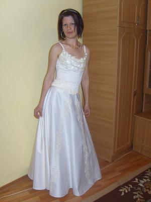 vand rochie de mireasa