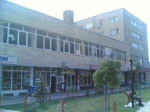Spatiu comercial in Rm. Sarat