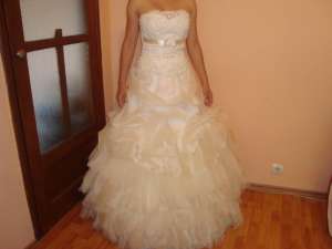 vand rochie de mireasa