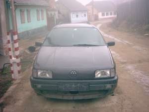 dezmembrez  vw pasat 3  combi  ori ce piese    trimit prin curier sau posta ori unde in romania