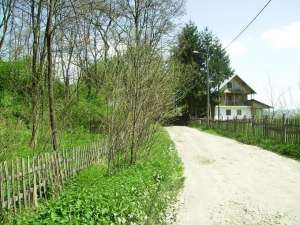 vand teren zona montana