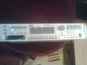 modul Korg Triton rack si keyboard Roland AXsynth cu tonuri f bune