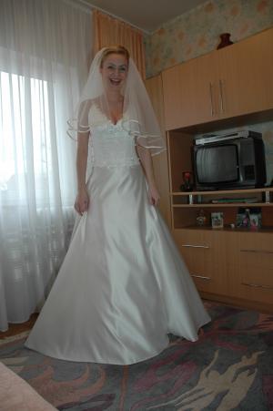 Rochie de mireasa Agnes Toma