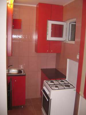 Particular ofer spre inchiriere garsoniera Brancoveanu