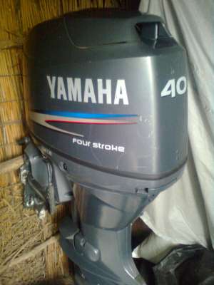 de vinzare motor barca yamaha 40 cp, in 4 timpi
