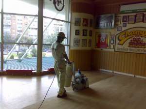 PARCHET, DUSUMEA MONTEZ RASCHETEZ 0722504190
