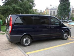 Transfer la / de la aeroport  Mercedes Vito model 2007