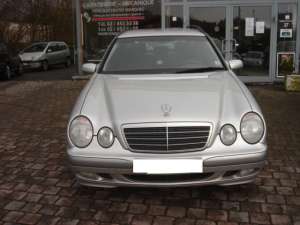 vand piese Mercedes E220 diesel 2001
