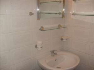 INCHIRIERE APARTAMENT 3 CAMERE UNIRII CAMERA DE COMERT