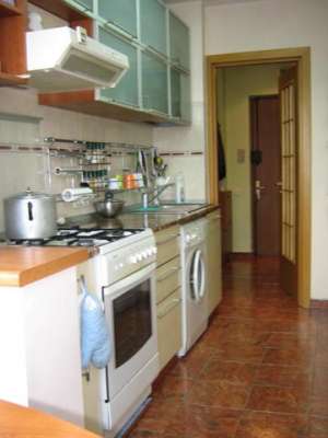 INCHIRIERE APARTAMENT 2 CAMERE BERCENI PIATA STRADUINTEI