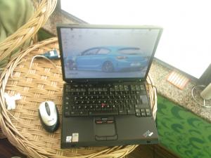 Vand Laptop IBM t30.
