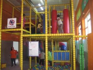 SOFTPLAY-LOC DE JOACA PT COPII,  PETRECERI
