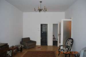 2 CAMERE BATISTEI