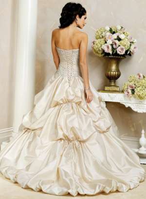 Vand rochie de mireasa nepurtata Maggie Sottero