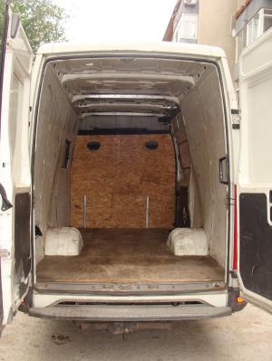 transport marfa duba Iveco de la 80 ron