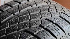 ANVELOPE PIRELLI 235/45/17 DE IARNA IMPECABILE