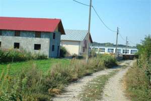 VAND TEREN SNAGOV,              GRUIU 1980MP INTRAVILAN