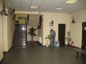 Inchiriere depozite ,   i platforma betonata si birouri