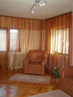 VAND APARTAMENT 2 CAMERE CAMPINA