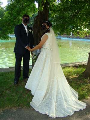 vand rochie unica din brocart made in itali
