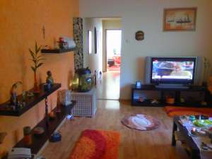 vind apartament 3 camere