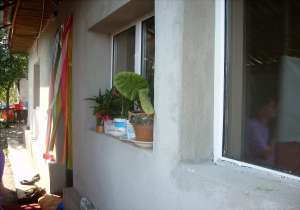 vand casa 4 camere