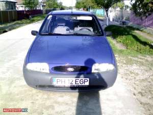 Vand ford fiesta an 1998, inmatriculata in 2009, 125000 Km, culoare albastra, consum 5% motor 1299, 