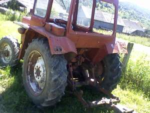 Vind tractor fiat 4*4 dt 445