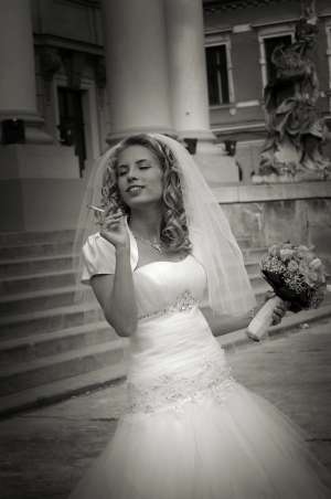 Vand rochie de mireasa