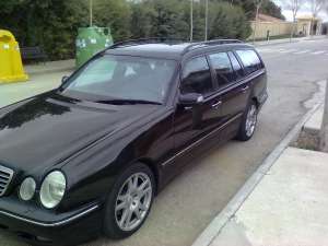 MERCEDES CLASAE240  AVANGARD