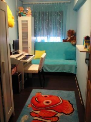 garsoniera transformata in 2 camere
