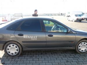 !!! URGENT !!! Vand RENAULT LAGUNA 1999