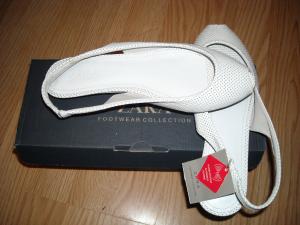 VAND SANDALE ZARA NOI!!!