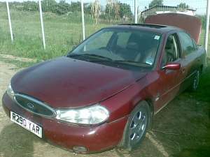 dezmembrez ford mondeo motor 2500 benzina