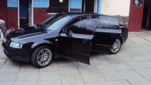 AUDI A4 2.0