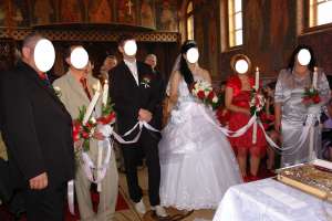 Vand rochie de mireasa superba