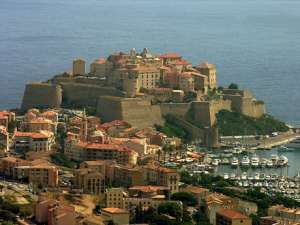 vacanta romantica intr-un tinut exotic si unic in Insula Corsica