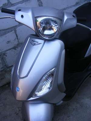 Vand scuter Piaggio FLY 50 4t