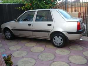 vind dacia solenza  2005 18000  km