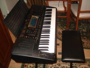 yamaha psr 730