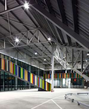 Panouri sandwich , constructii hale