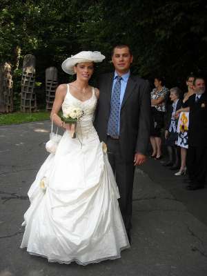 Vand rochie de mireasa