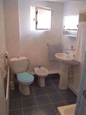 Inchiriez apartament cu 2 camere in Sinaia